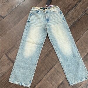 NWT NEW YORKER FB SISTER STARIGHT FIT JEANS SIZE LARGE